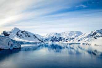 La découverte de l'antarctique : entre aventure et mystère !