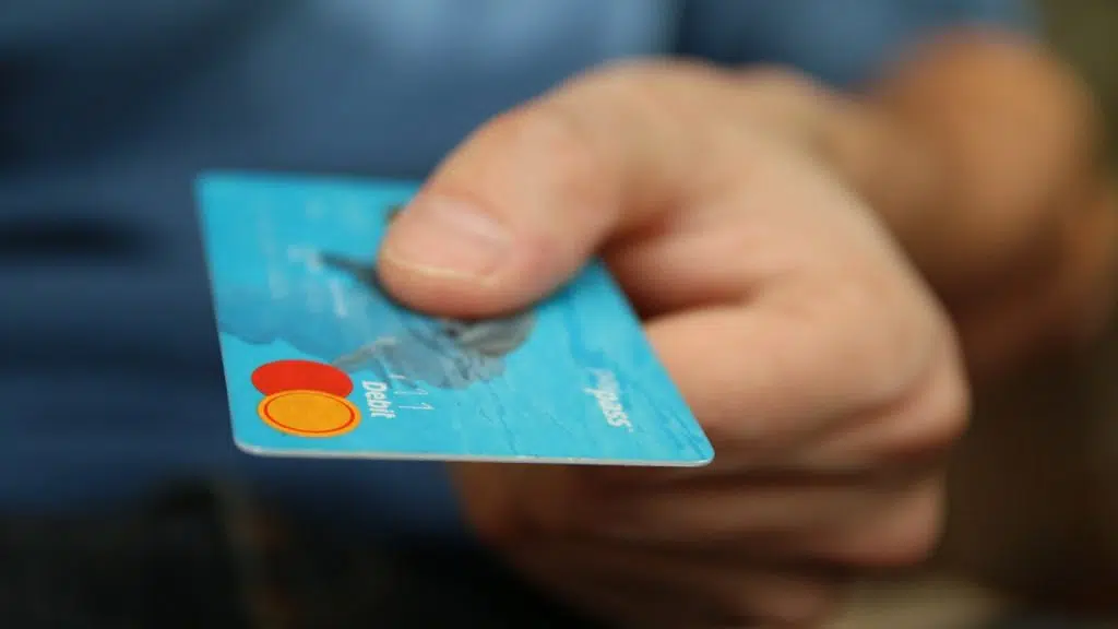 Pourquoi devriez-vous ouvrir un compte dans une banque en ligne ?