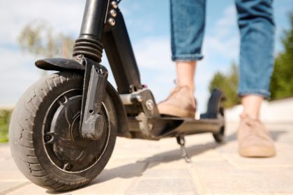 Trottinette électrique : ce que la loi exige vraiment en matière d'assurance